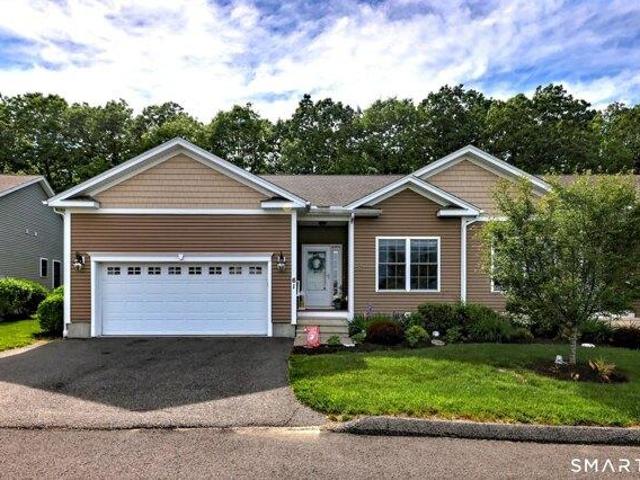 2 bedroom, Beacon Falls CT 06403 104759356