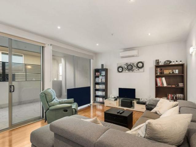 2 Bedroom Beachside Apartment
