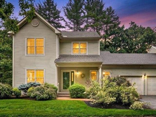 2 bedroom, Bedford MA 01730 105341367