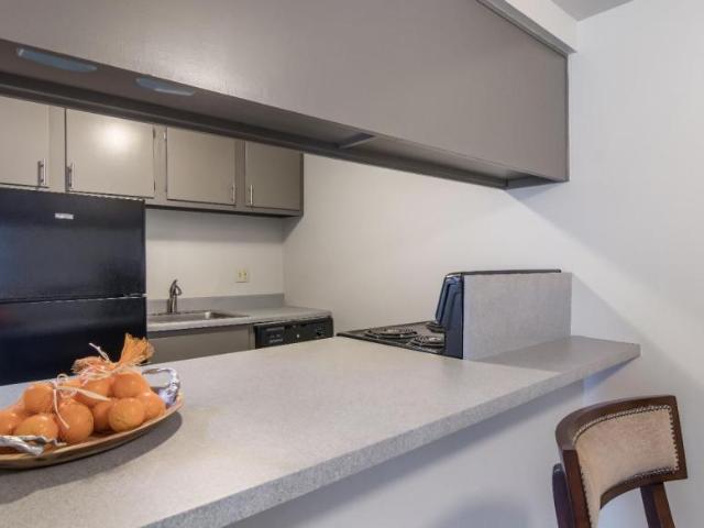 2 bedroom, Bedford OH 44146 105000283
