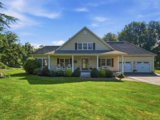 2 bedroom, Belchertown MA 01007 105399990