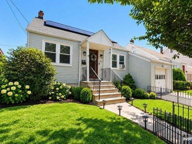 2 bedroom, Belleville NJ 07109 105750625