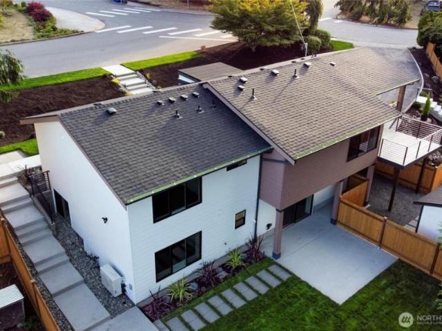 2 bedroom, Bellevue WA 98008 105848535