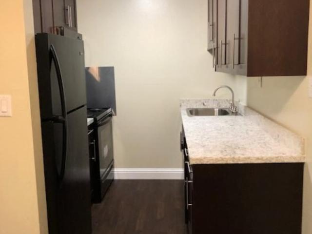 2 bedroom, Berkeley CA 94704 102746432