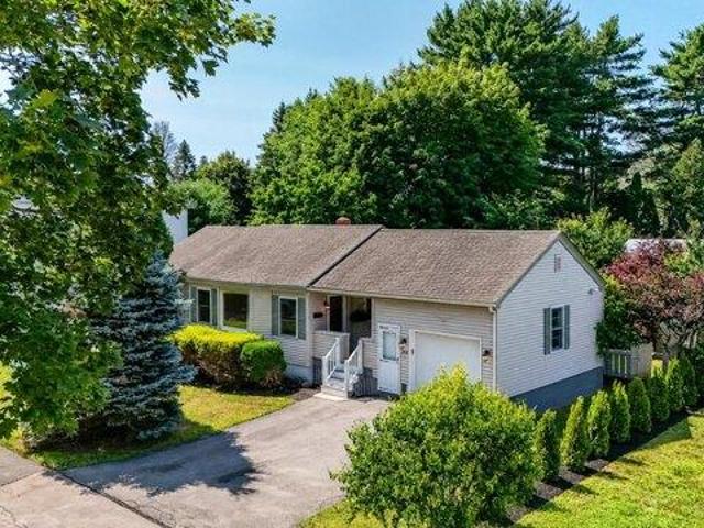 2 bedroom, Biddeford ME 04005 105827675