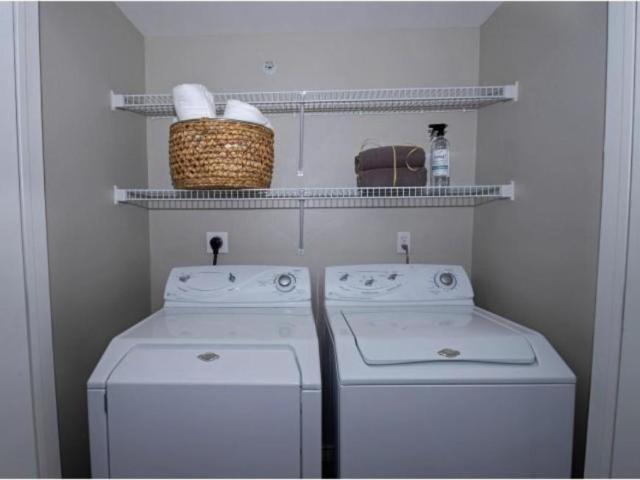 2 bedroom, Billerica MA 01821 LS95496284