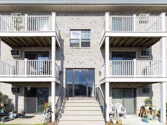 2 bedroom, Billerica MA 01821 105400252