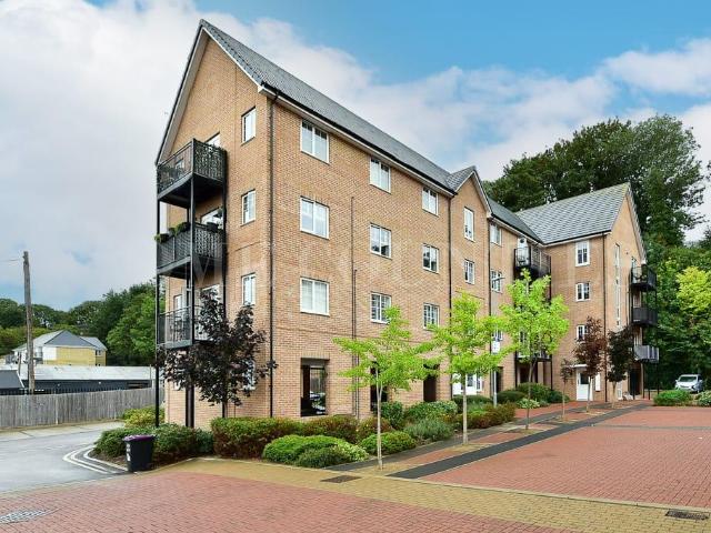 2 bedroom block of apartments for sale