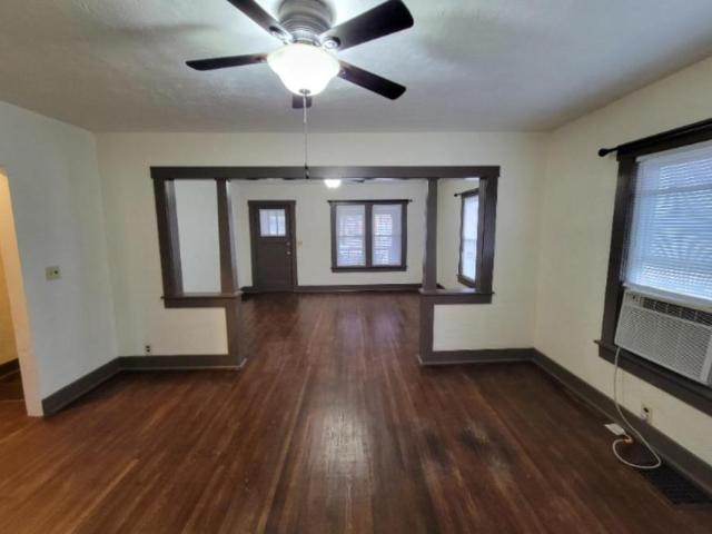 2 bedroom, Bloomfield IN 47424 105844514