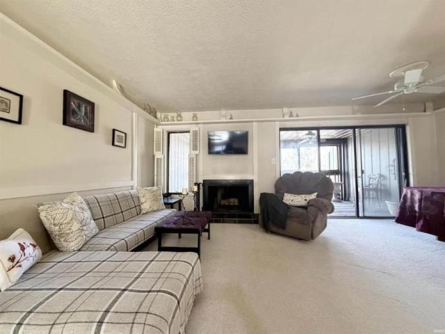 2 bedroom, Bloomington IN 47401 106028878