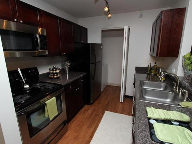 2 bedroom, Bloomingdale IL 60108 105177451