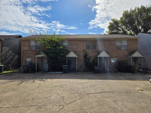 2 bedroom, Bryan TX 77802 106244019