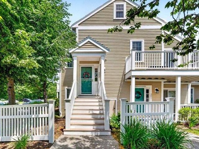 2 bedroom, Braintree MA 02184 105476083