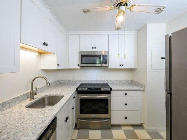 2 bedroom, Braintree MA 02184 105552290