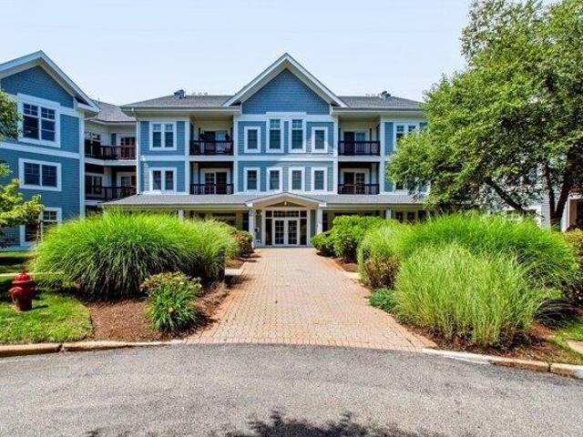 2 bedroom, Braintree MA 02184 105562146