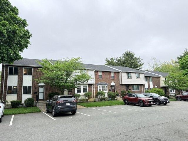 2 bedroom, Braintree MA 02184 105611339
