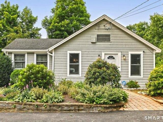 2 bedroom, Branford CT 06405 104758424