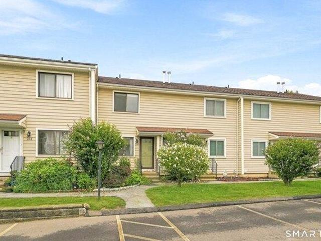2 bedroom, Branford CT 06405 105578276