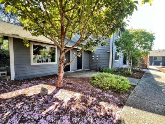 2 bedroom, Bremerton WA 98310 105988187