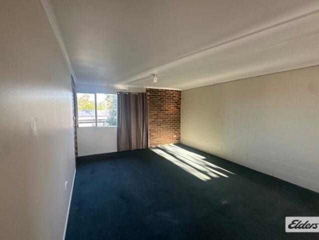 2 Bedroom Brick Unit in Prime Gatton Location