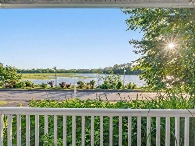 2 bedroom, Bridgeport CT 06605 104833764