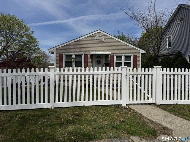 2 bedroom, Bridgeport CT 06606 104719177
