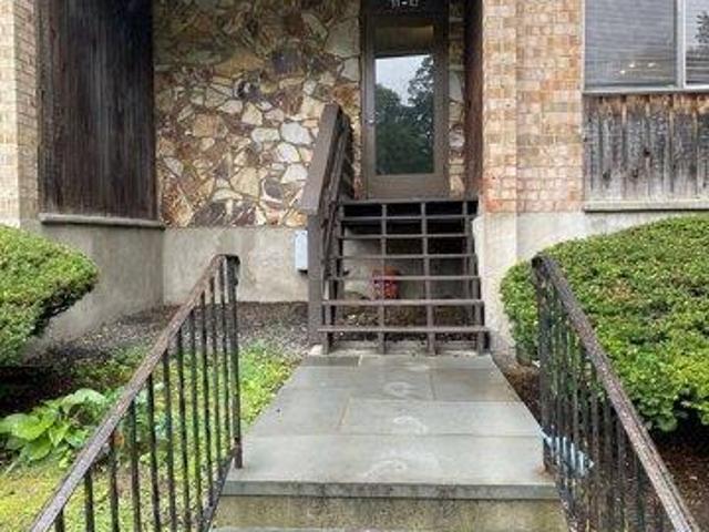 2 bedroom, Bridgeport CT 06606 105442537