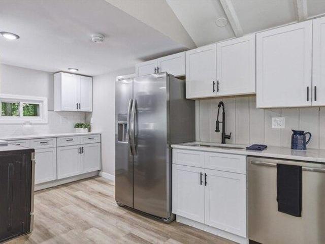2 bedroom, Brimfield MA 01010 105193104