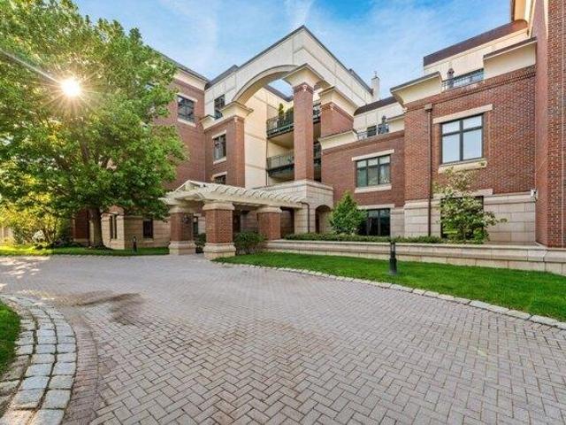 2 bedroom, Brookline MA 02445 105551237