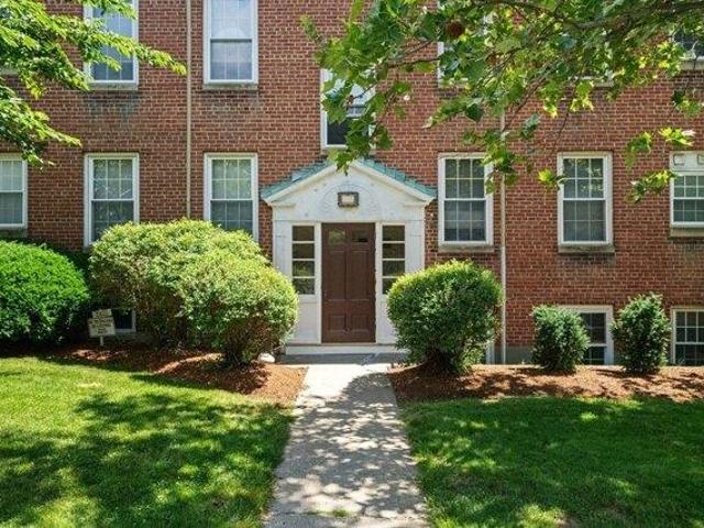 2 bedroom, Brookline MA 02445 105579568