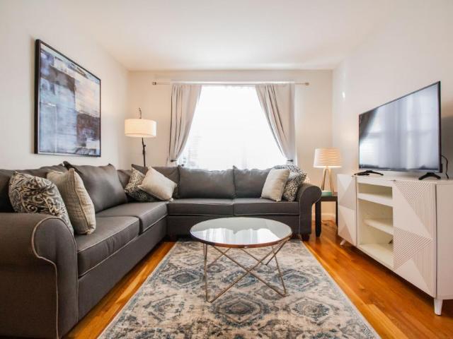 2 bedroom, Brookline MA 02446 LS85287452