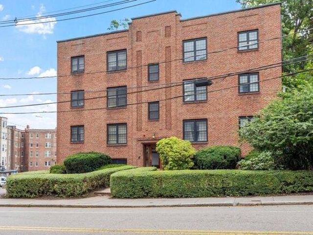 2 bedroom, Brookline MA 02446 105425101
