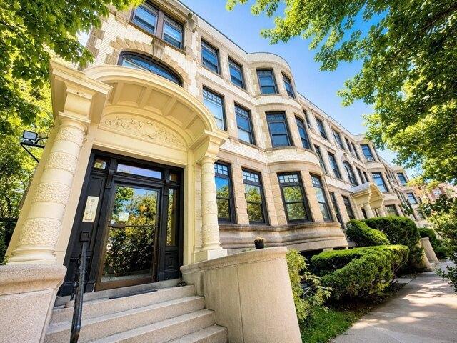 2 bedroom, Brookline MA 02446 105629412