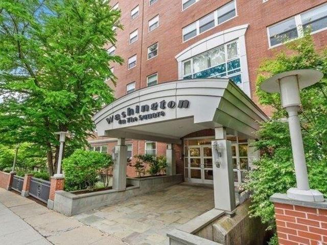 2 bedroom, Brookline MA 02446 105633576