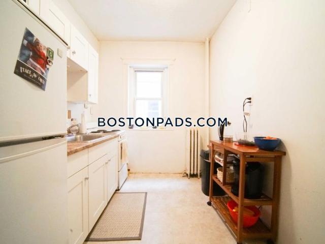 2 bedroom, Brookline MA 02446 98397633