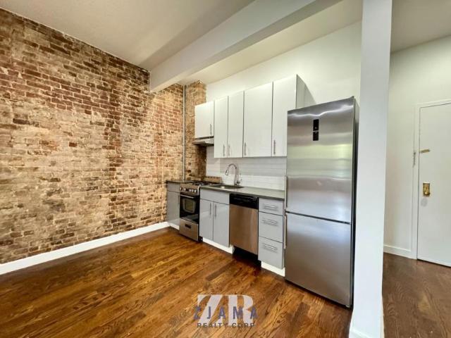 2 bedroom, Brooklyn NY 11216 77720379