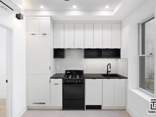 2 bedroom, BROOKLYN NY 11218 LS97180450
