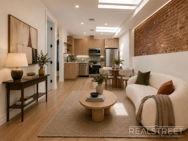 2 bedroom, Brooklyn NY 11221 104715450