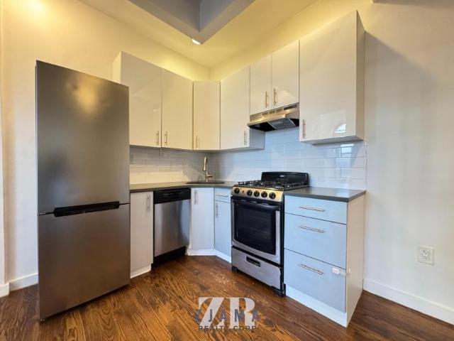 2 bedroom, Brooklyn NY 11225 LS98076016