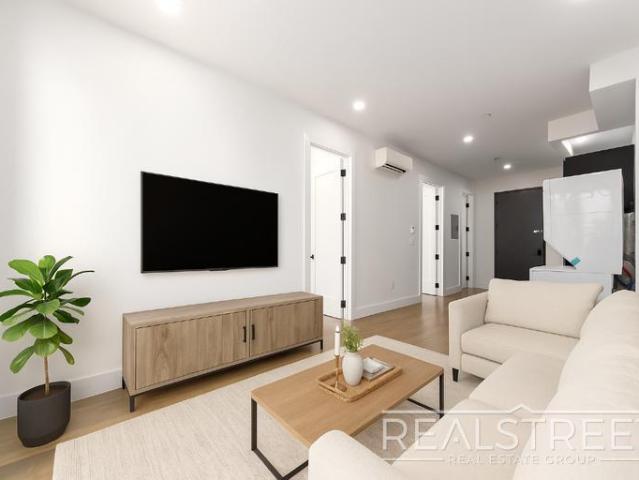 2 bedroom, BROOKLYN NY 11226 105364465