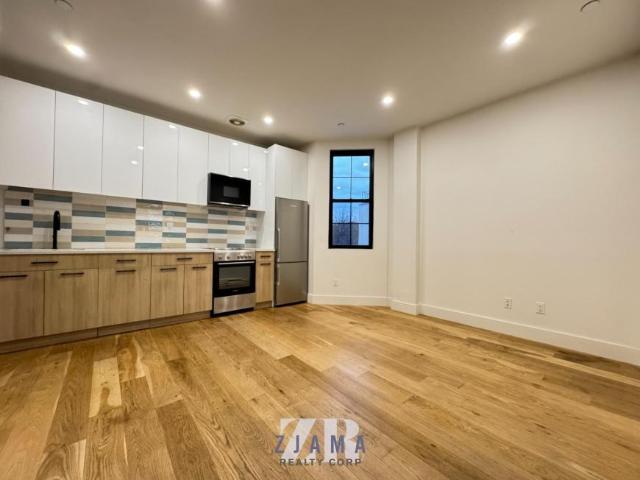 2 bedroom, BROOKLYN NY 11226 LS97624565