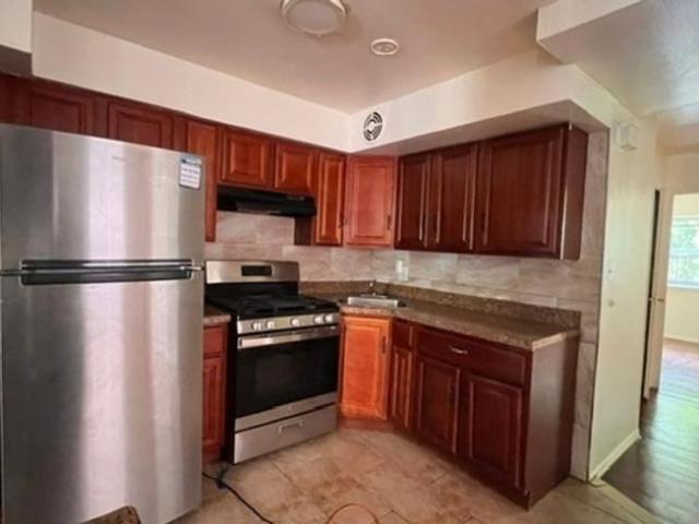 2 bedroom, BROOKLYN NY 11236 LS105040356