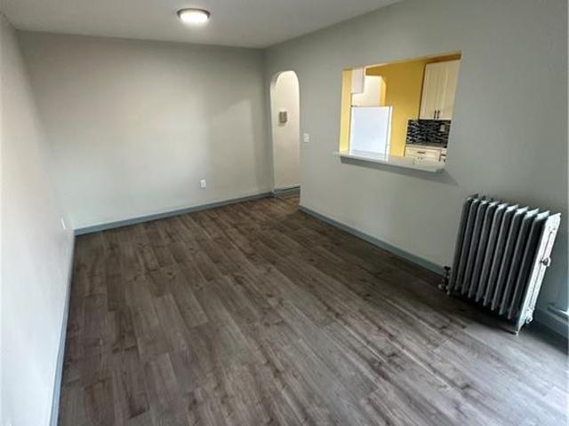 2 bedroom, Bronx NY 10460 72692409