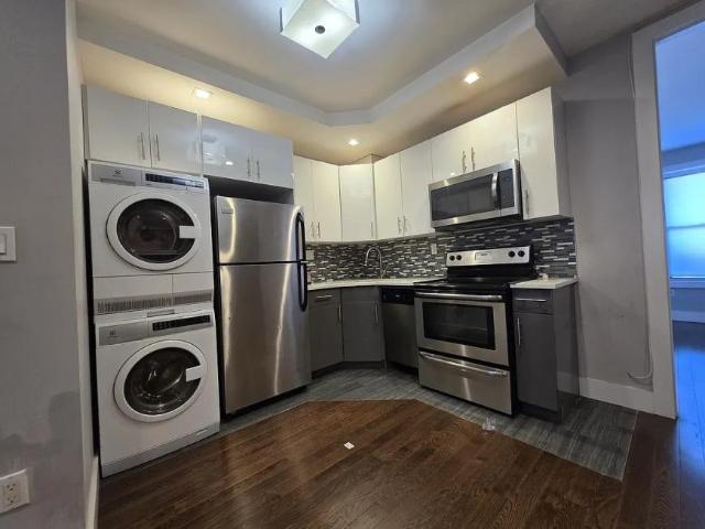 2 bedroom, Bronx NY 10463 100073276