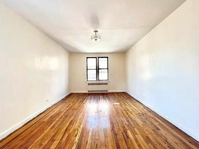 2 bedroom, Bronx NY 10465 95254876