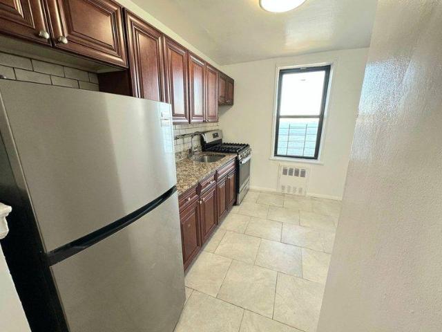 2 bedroom, Bronx NY 10465 LS96807670