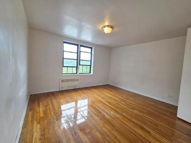 2 bedroom, Bronx NY 10471 103966245