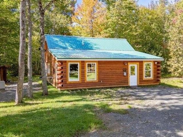 2 bedroom, Brownville ME 04414 105713601