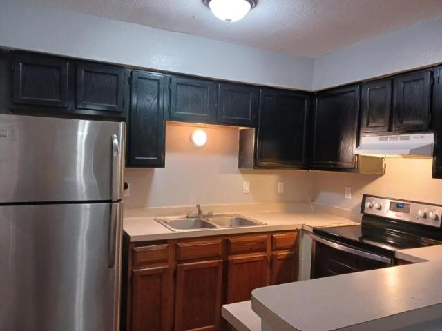 2 bedroom, Brownsville TX 78521 105841130