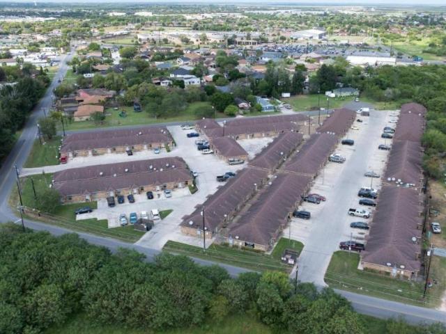 2 bedroom, Brownsville TX 78526 105845289